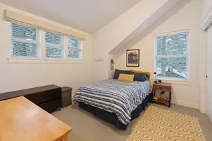 250 NW 17th St, Bend, OR 97703 - Photo 34