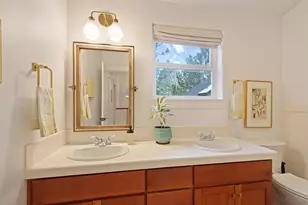 250 NW 17th St, Bend, OR 97703 - Photo 36
