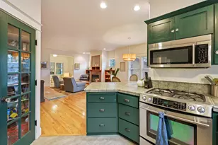 250 NW 17th St, Bend, OR 97703 - Photo 18