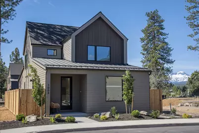 1019 W Linda Avenue #Lot 36, Sisters, OR 97759 - Photo 1