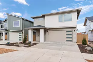 61166 SE Berkshire Wy, Bend, OR 97702 - Photo 2