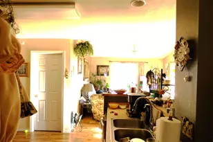 312 NW 21st St, Redmond, OR 97756 - Photo 10