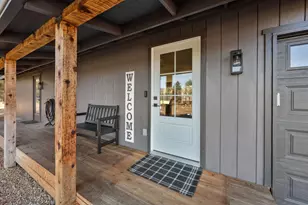 66511 Ponderosa Loop, Bend, OR 97703 - Photo 2