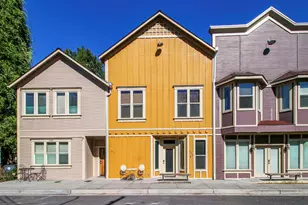 175 East E Street, Jacksonville, OR 97530 - Photo 28