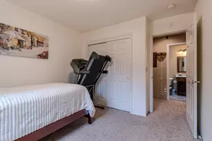 418 Phoenix Hills Dr, Phoenix, OR 97535 - Photo 16