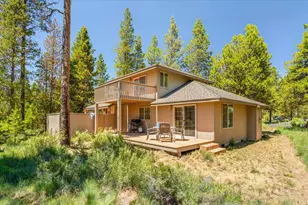 57785 Mt Rainier Ln, Sunriver, OR 97707 - Photo 22