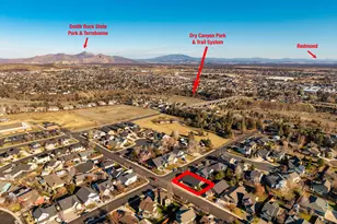1692 NW Larch Ave, Redmond, OR 97756 - Photo 42