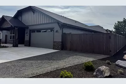 1692 NW Larch Avenue, Redmond, OR 97756 - Photo 46