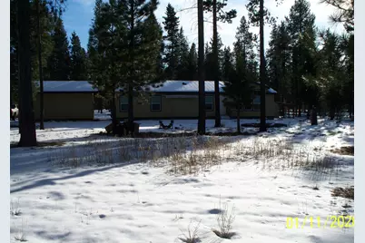 216 Chapman Street, Gilchrist, OR 97737 - Photo 2