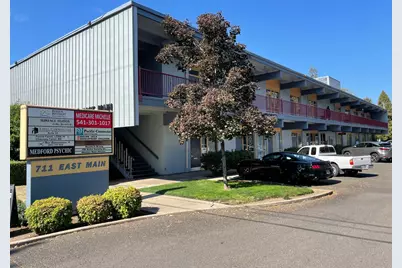 711 E Main Street #17, Medford, OR 97504 - Photo 1