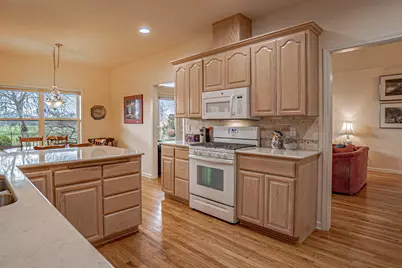 198 Prairie Landing Drive, Eagle Point, OR 97524 - Photo 18