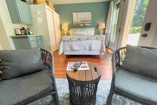 175 East E Street, Jacksonville, OR 97530 - Photo 4