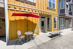 175 East E Street, Jacksonville, OR 97530 - Photo 26