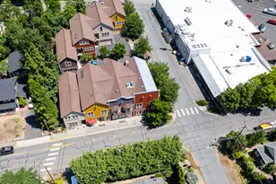 175 East E Street, Jacksonville, OR 97530 - Photo 30