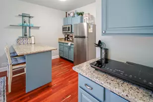 175 East E Street, Jacksonville, OR 97530 - Photo 18