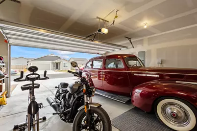 262 NW Par Avenue, Madras, OR 97741 - Photo 18