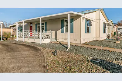 93 Northridge Terrace #SPC 37, Medford, OR 97501 - Photo 1