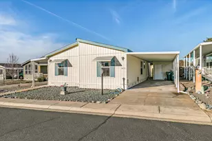 93 Northridge Terrace, Medford, OR 97501 - Photo 2