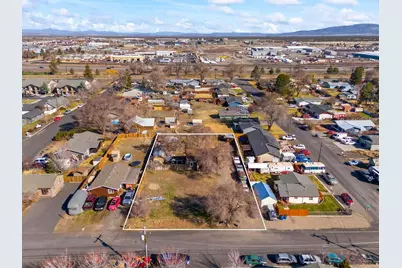 624 NW 4th Street, Redmond, OR 97756 - Photo 18