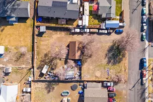 624 NW 4th St, Redmond, OR 97756 - Photo 20