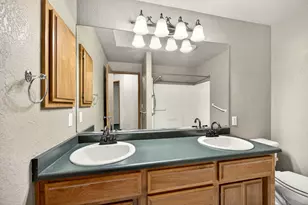 2016 Terrel Dr, Medford, OR 97501 - Photo 24