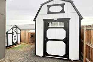 2370 SW Helmholtz Way, Redmond, OR 97756 - Photo 24