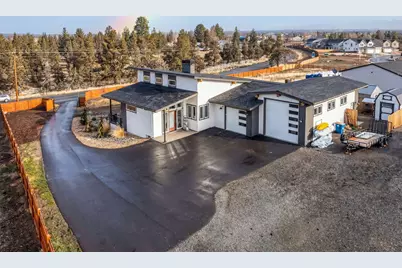 2370 SW Helmholtz Way, Redmond, OR 97756 - Photo 1