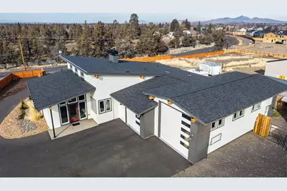2370 SW Helmholtz Way, Redmond, OR 97756 - Photo 1