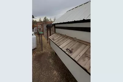 2370 SW Helmholtz Way, Redmond, OR 97756 - Photo 26