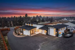 2370 SW Helmholtz Way, Redmond, OR 97756 - Photo 24