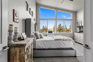 2370 SW Helmholtz Way, Redmond, OR 97756 - Photo 8