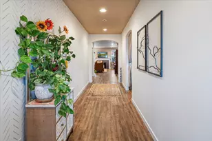 841 SW 23rd Ct, Redmond, OR 97756 - Photo 6