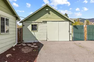 5511 Miller Ave, Klamath Falls, OR 97603 - Photo 8