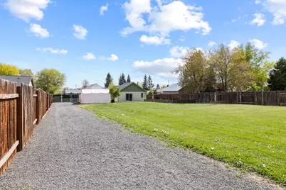 5511 Miller Avenue, Klamath Falls, OR 97603 - Photo 18