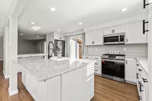 2207 Kimberly Dr, Klamath Falls, OR 97603 - Photo 8