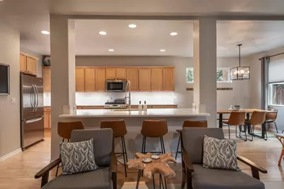 61055 Snowberry Place, Bend, OR 97702 - Photo 8