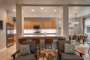 61055 Snowberry Pl, Bend, OR 97702 - Photo 8