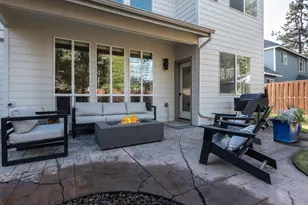 61055 Snowberry Pl, Bend, OR 97702 - Photo 32