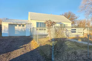 3861 Anderson Ave, Klamath Falls, OR 97603 - Photo 2