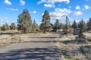 5800 NW 66th Ln, Redmond, OR 97756 - Photo 2