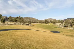 702 Sage Country Ct, Redmond, OR 97756 - Photo 32