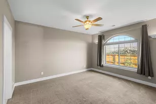 268 Oak Crest Way, Medford, OR 97501 - Photo 24