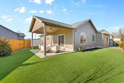 268 Oak Crest Way, Medford, OR 97501 - Photo 30