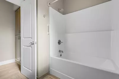 268 Oak Crest Way, Medford, OR 97501 - Photo 6