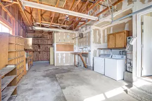 2368 Redwood Ave, Grants Pass, OR 97527 - Photo 14