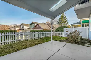 291 Meadow Dr, Ashland, OR 97520 - Photo 16