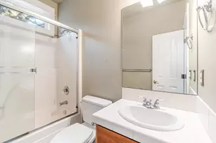 1665 NW Albany Ave, Bend, OR 97703 - Photo 20