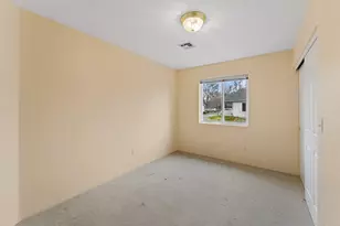 1951 SW Betty Ln, Grants Pass, OR 97526 - Photo 10