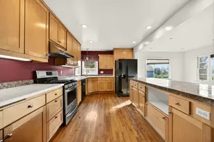 2137 E Jackson St, Medford, OR 97504 - Photo 26