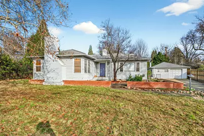 2137 E Jackson Street, Medford, OR 97504 - Photo 16